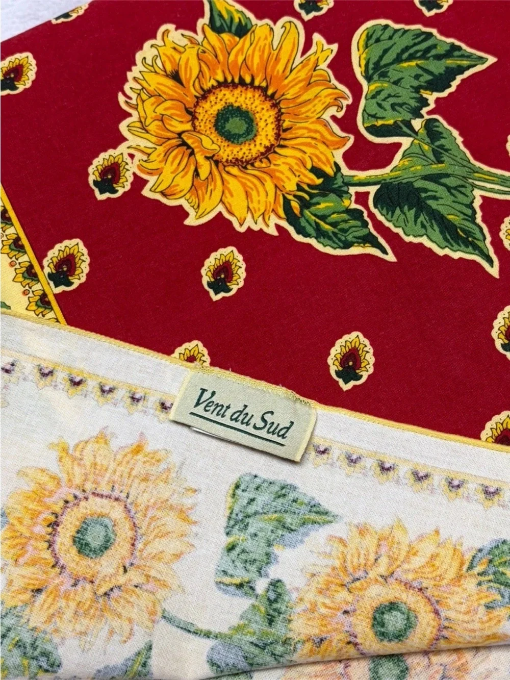 VENT du Sud Provence red/yellow 82” X 55” tablecloth Sunflower/Olive branch